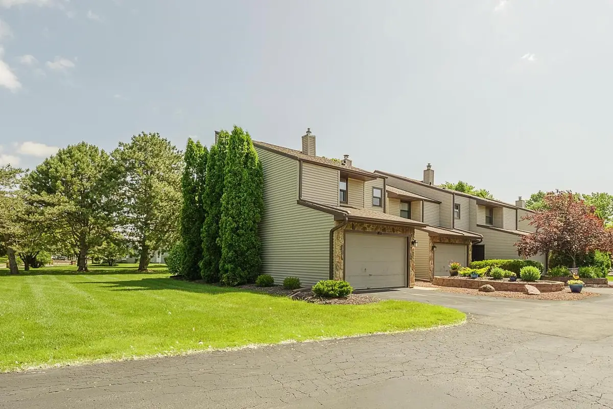 630 BRULE ROAD  #11, De Pere, WI 54115 - Image #1