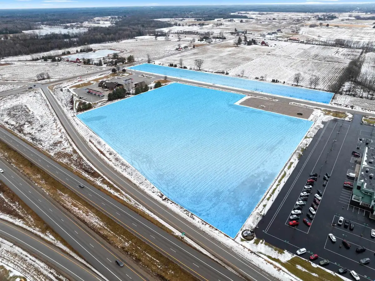 COUNTY ROAD EE, Abrams, WI 54101 - #1