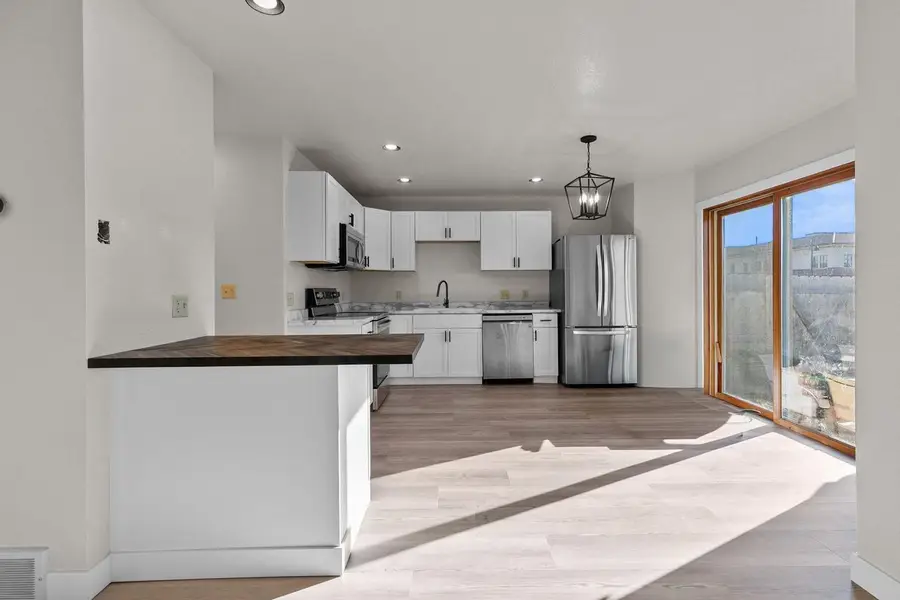 2457 BLAKE COURT, Oshkosh, WI 54904 - Image #3