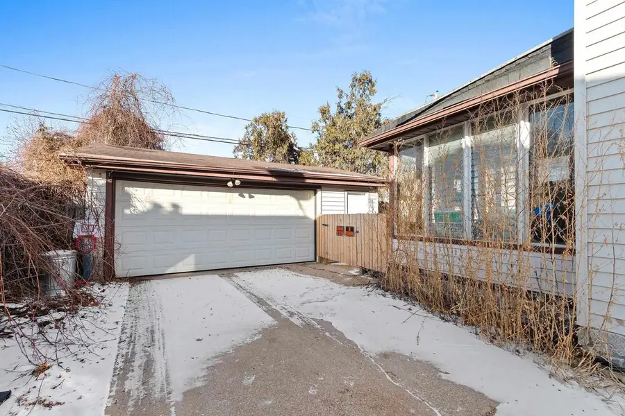 1312 S RIVERDALE DRIVE, Appleton, WI 54914 - Image #3