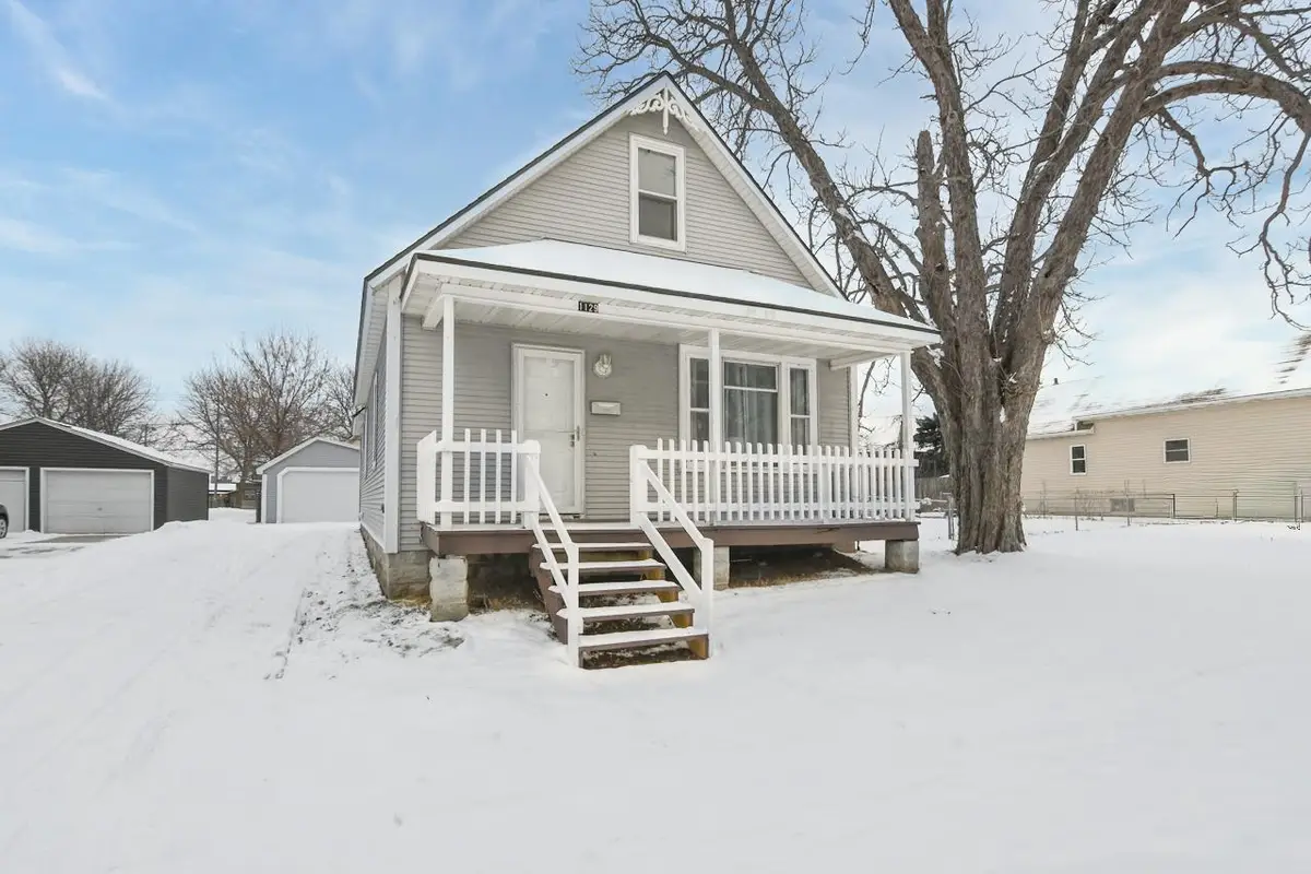 1129 S CHESTNUT AVENUE, Green Bay, WI 54304 - Image #1