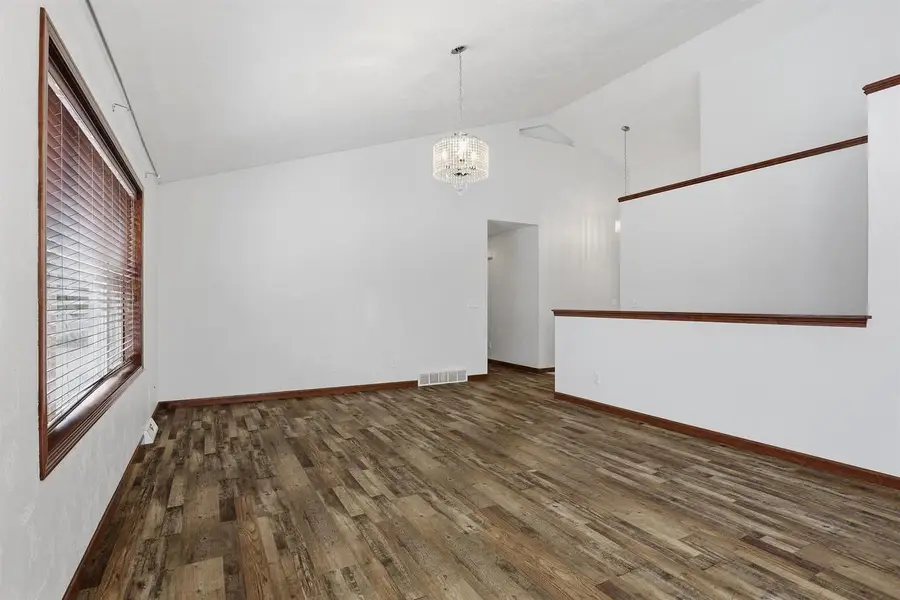 2627 MARATHON AVENUE, Neenah, WI 54956 - #3