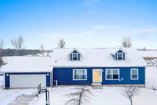 W5221 LOUCKS ROAD, Peshtigo, WI 54157