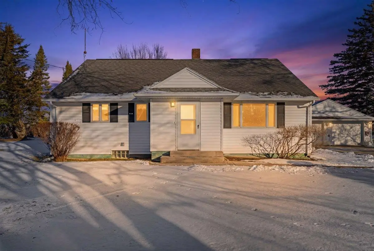 E5934 STATE RD 54, Algoma, WI 54201 - Image #1