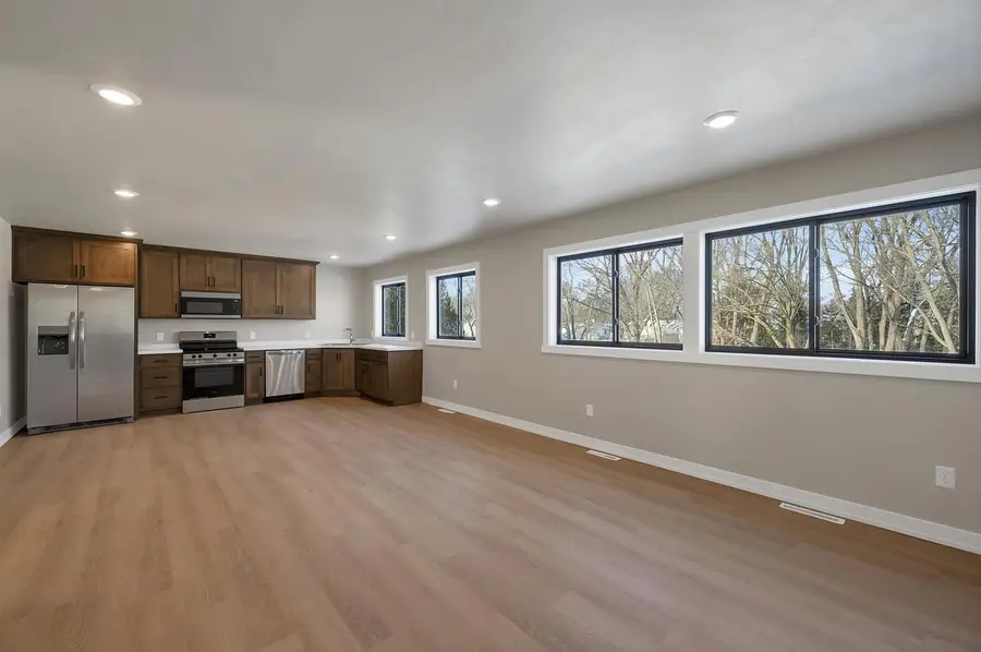 1230 GOODELL STREET, Green Bay, WI 54301 - Image #3