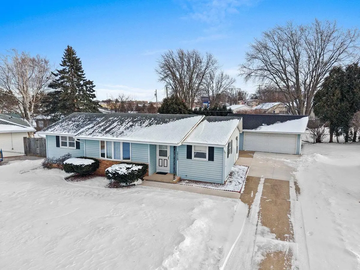 1713 BENTWOOD DRIVE, Green Bay, WI 54303 - Image #1