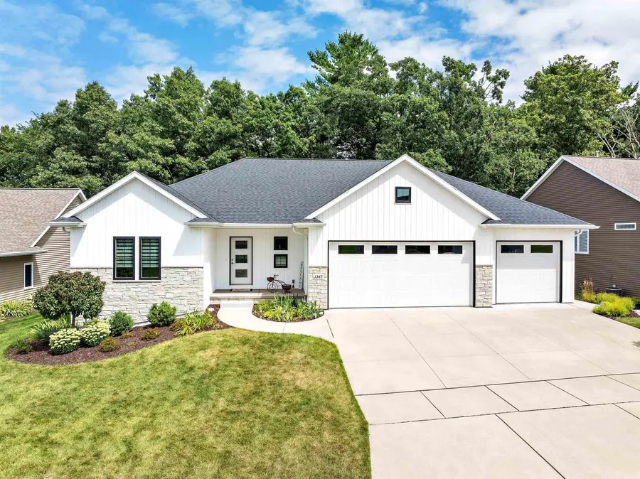 3347 LARGO RIDGE DRIVE, Green Bay, WI 54311 - Image #2