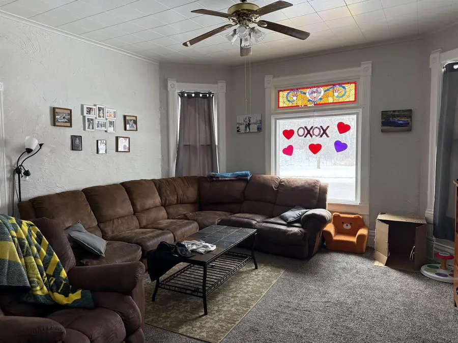 1400 KNAPP STREET, Oshkosh, WI 54902 - #2