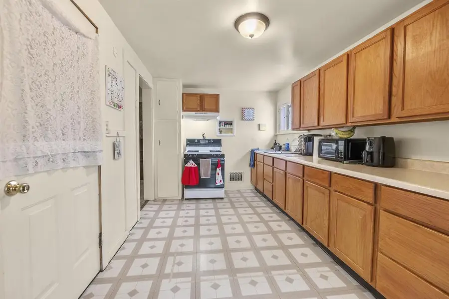 94 E 12TH STREET, Fond Du Lac, WI 54935 - #3