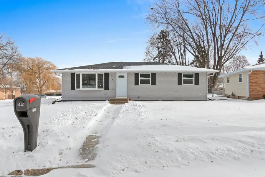 505 BLUEBIRD LANE, Green Bay, WI 54303 - Image #2