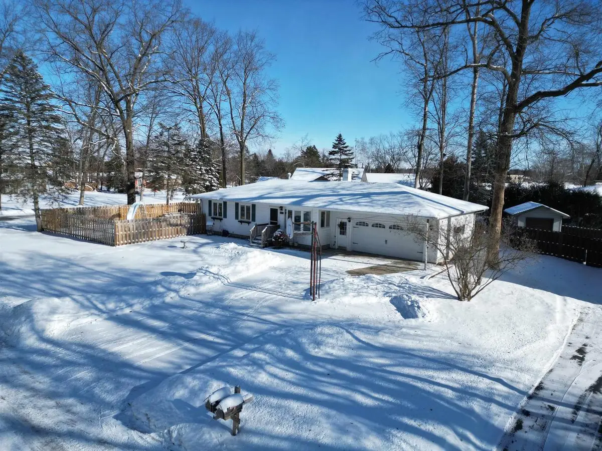 202 RIDGE ROAD, Oconto Falls, WI 54154 - Image #1