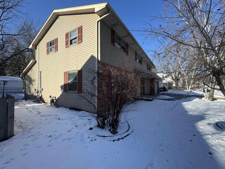 816 RIDGEWAY BOULEVARD, De Pere, WI 54115 - #3