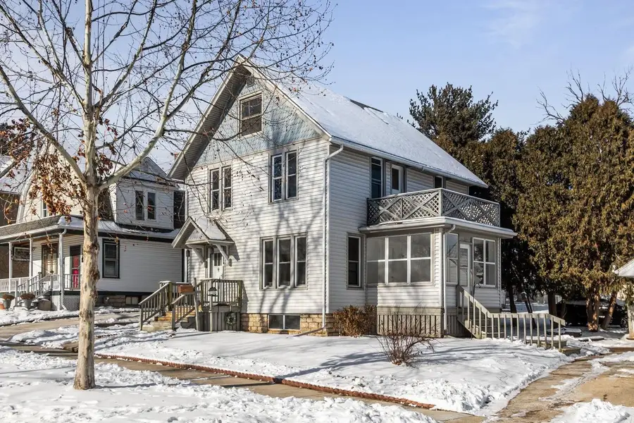 204 ONEIDA STREET, Beaver Dam, WI 53916 - #3