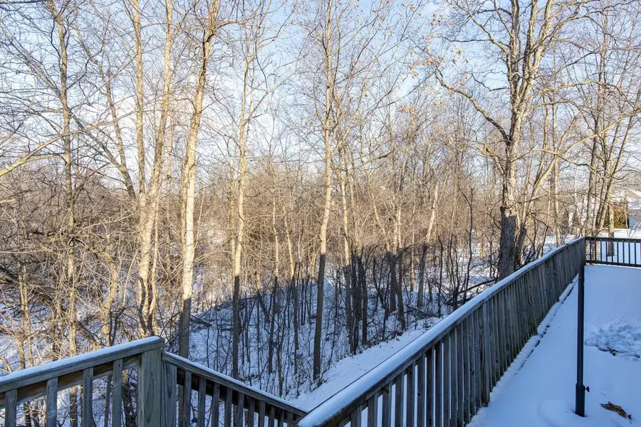 421 FAWNWOOD COURT, Wrightstown, WI 54180 - #3