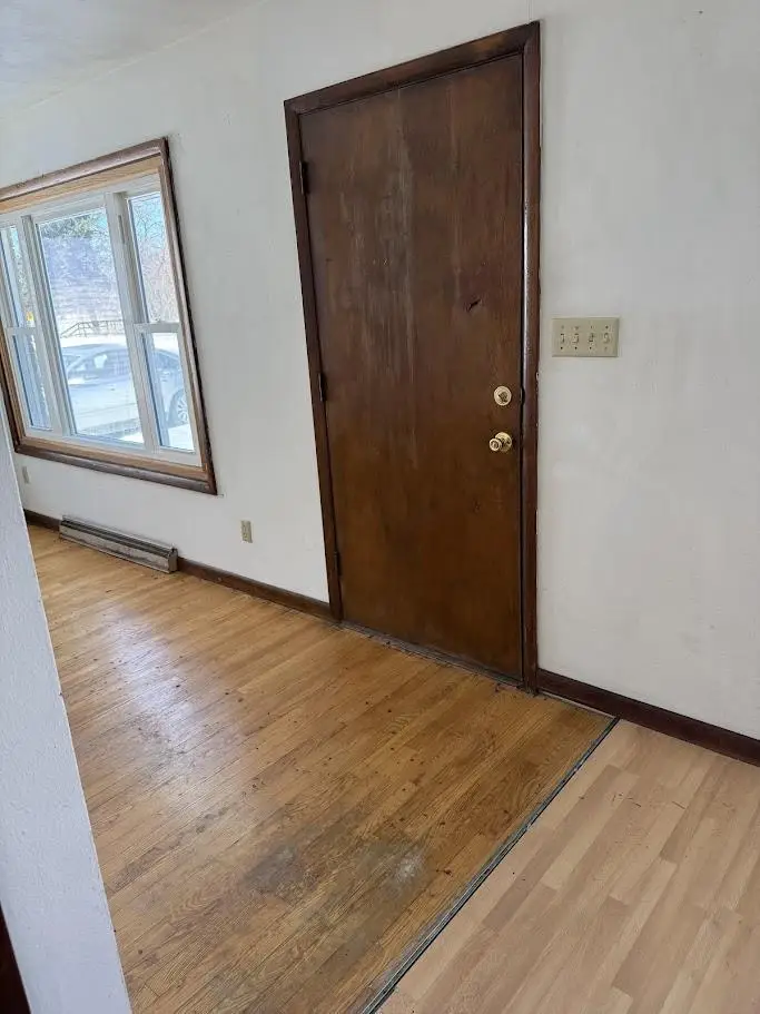 1519 ADAMS AVENUE, Oshkosh, WI 54902 - Image #2