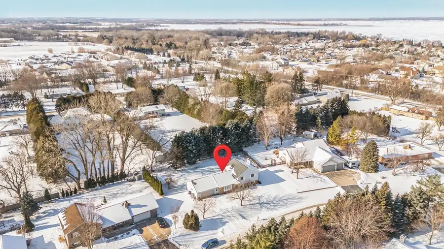 1951 AMY JO DRIVE, Oshkosh, WI 54904 - #2