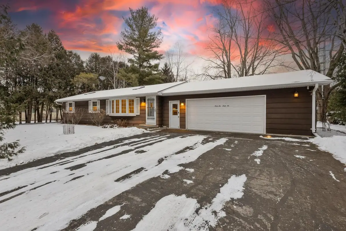 4666 ULMAN STREET, Oshkosh, WI 54904 - Image #1