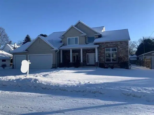 1606 S CARVER LANE, Appleton, WI 54914 - #1
