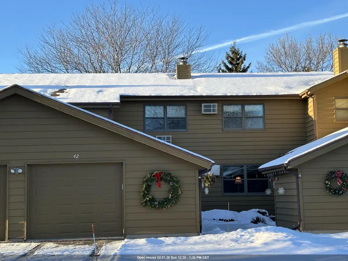 1115 DANIEL COURT  #42, Neenah, WI 54956 - Image #1