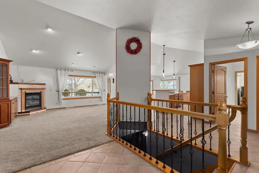 2374 SHORE PRESERVE DRIVE, Oshkosh, WI 54904 - #3