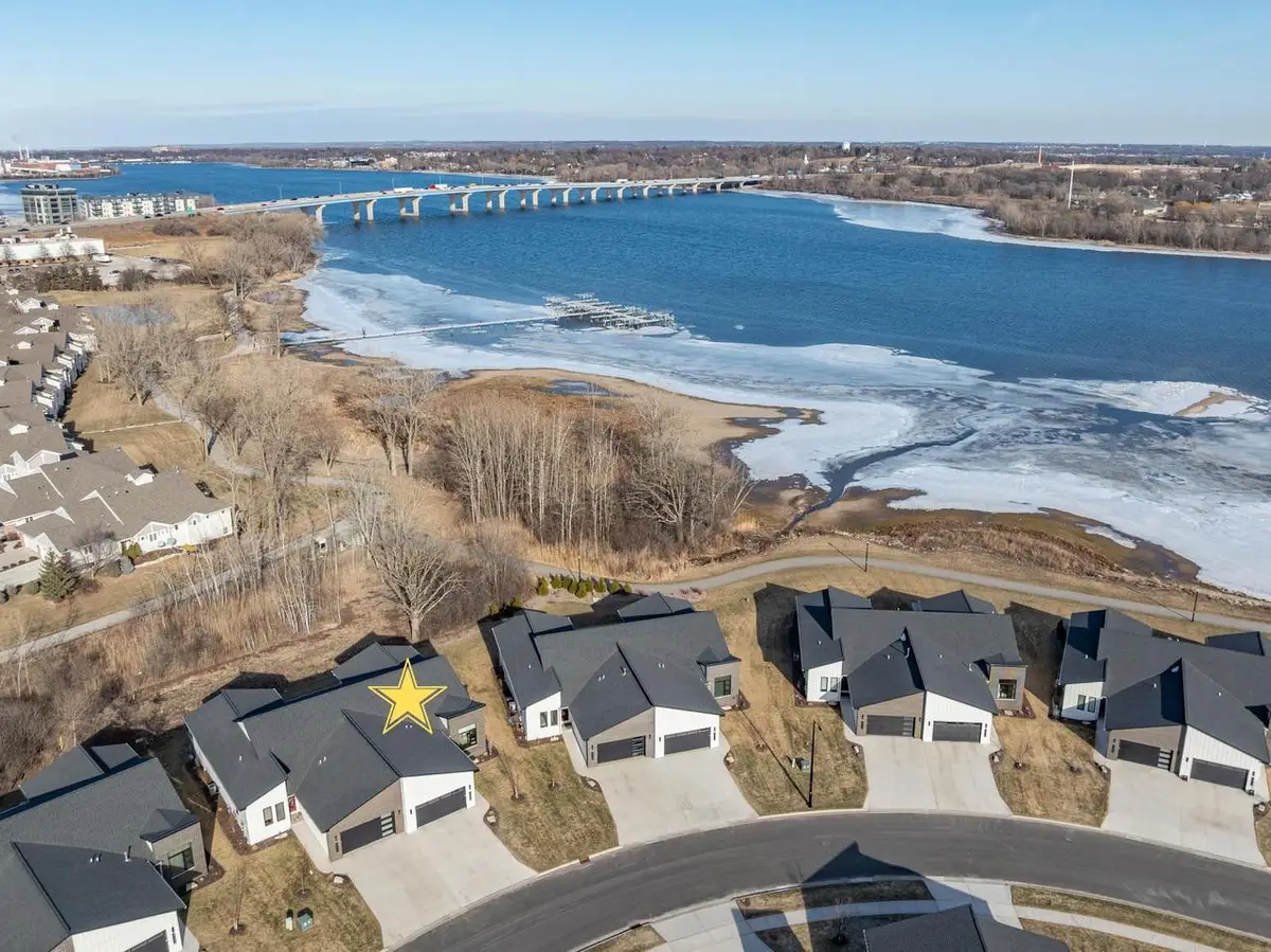 359 ALDON CIRCLE, Green Bay, WI 54304 - #1