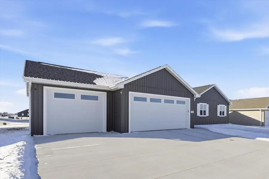 3501 SNOW GOOSE WAY, Kaukauna, WI 54130 - #3