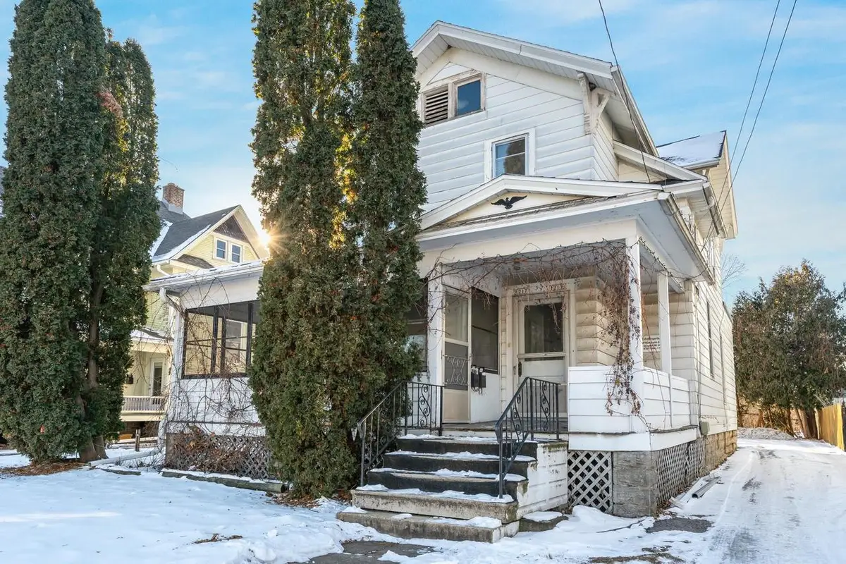 1217 JACKSON STREET, Oshkosh, WI 54901 - Image #1