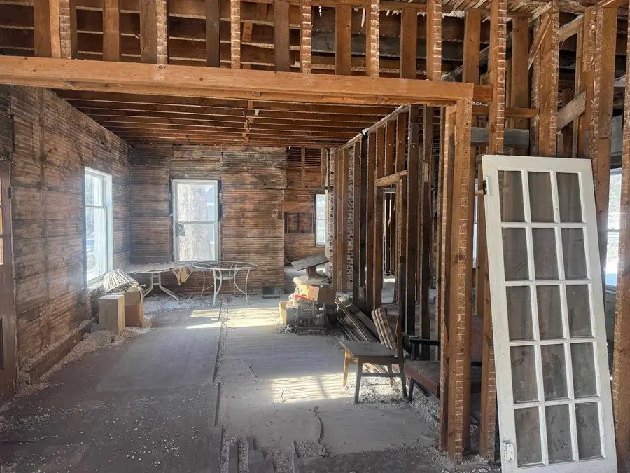 310 GRANITE STREET, Waupaca, WI 54981 - #3