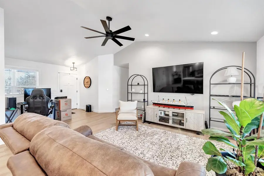 3504 AERTS LANE, De Pere, WI 54115 - Image #2