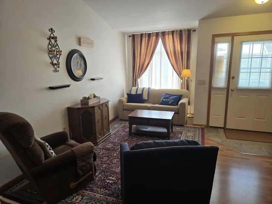 1753 W 5TH AVENUE, Oshkosh, WI 54902 - Image #3