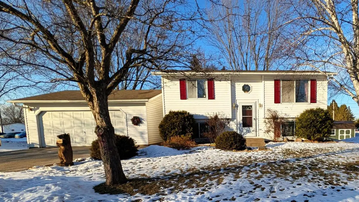 607 E FOREST STREET, Black Creek, WI 54106 - #1