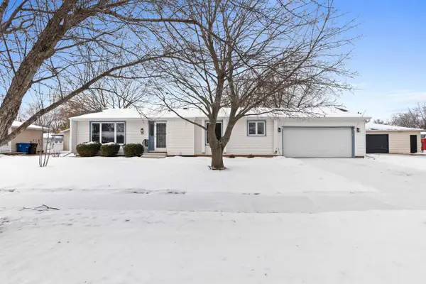 855 GREENFIELD TRAIL, Oshkosh, WI 54904