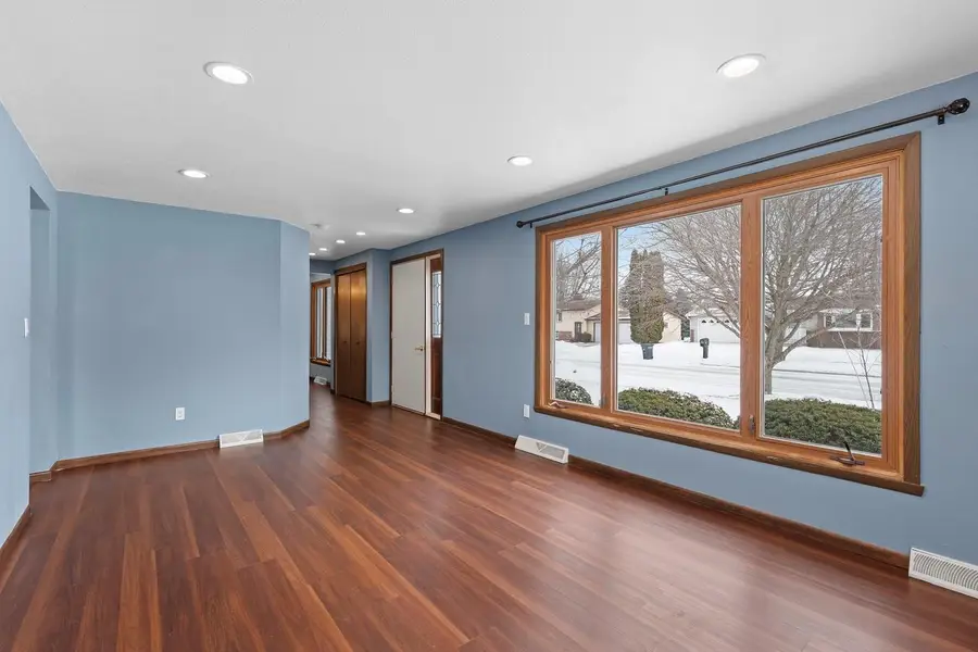 855 GREENFIELD TRAIL, Oshkosh, WI 54904 - #3