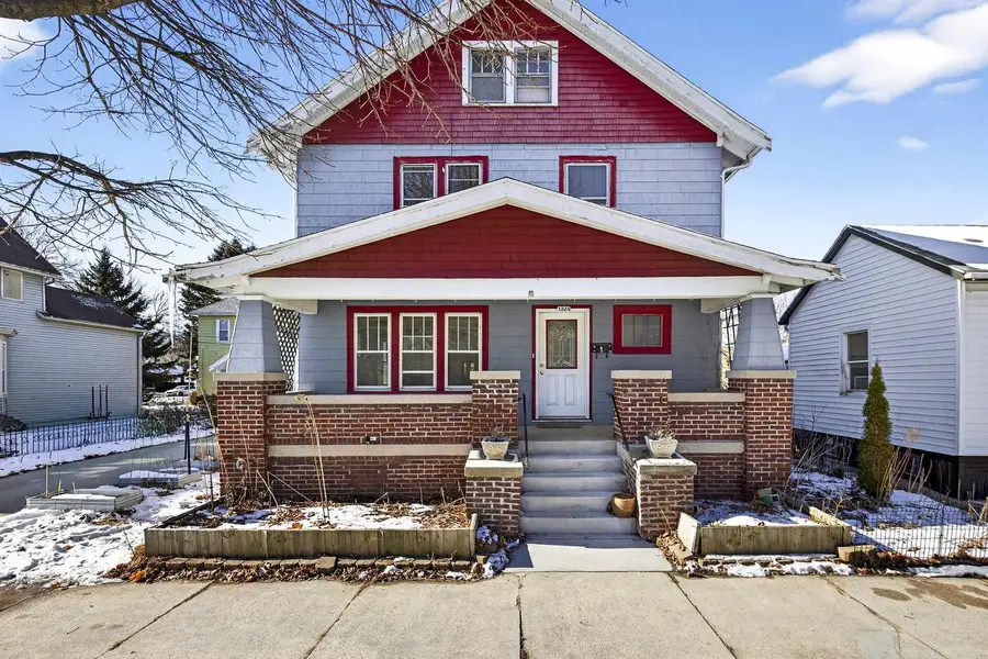1224 S 9TH STREET, Sheboygan, WI 53081 - #2
