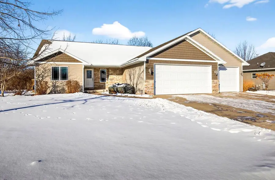 1519 REMINGTON ROAD, Neenah, WI 54956 - #2