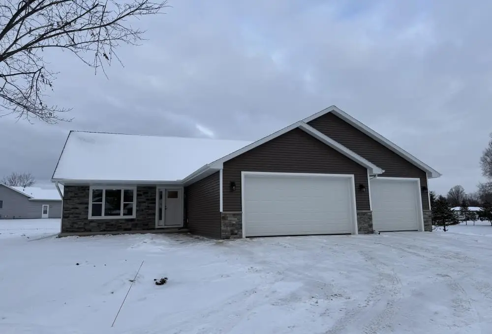 709 ROBIN STREET, New London, WI 54961 - Image #1