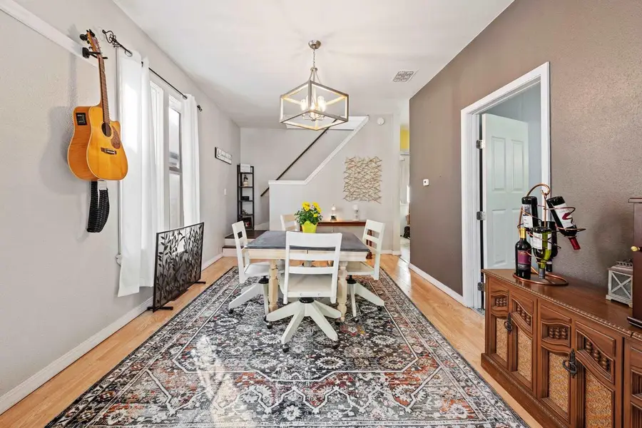 305 CARNEY BOULEVARD, Marinette, WI 54143 - #3