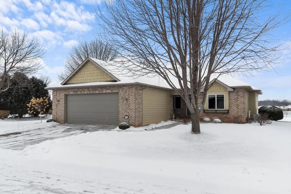 900 CLOVER COURT, Menasha, WI 54952 - #1