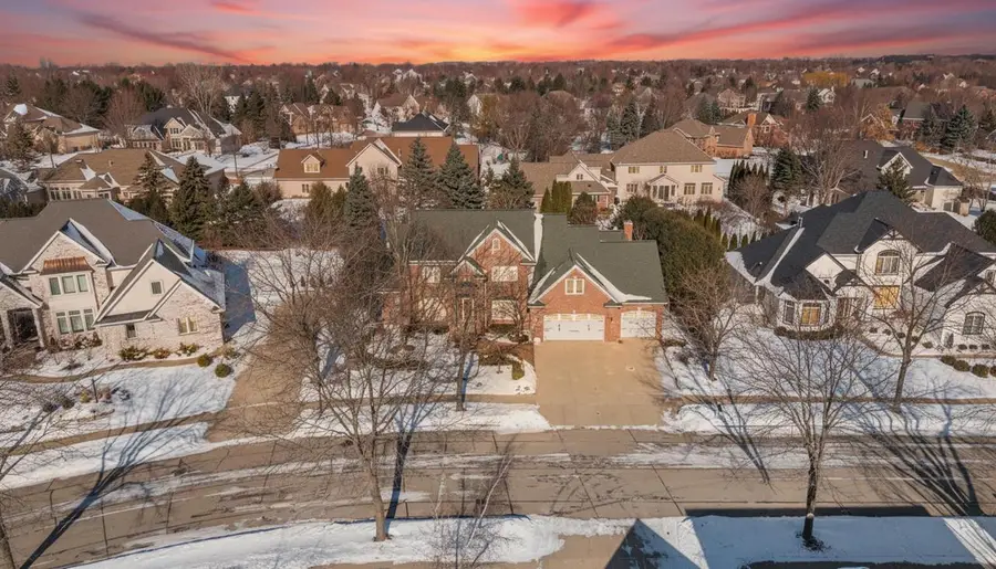 324 E HADDONSTONE DRIVE, Appleton, WI 54913 - #3