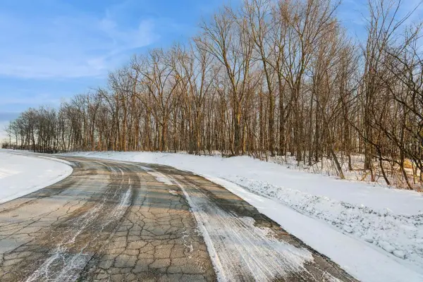 W5413 MICHAEL DRIVE, Hilbert, WI 54129