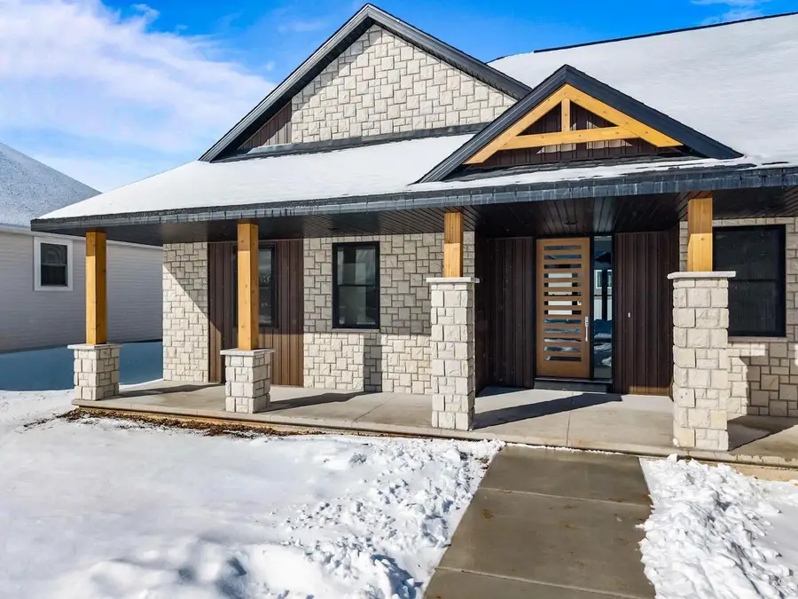 294 E SWEETWATER WAY, Appleton, WI 54913 - #3