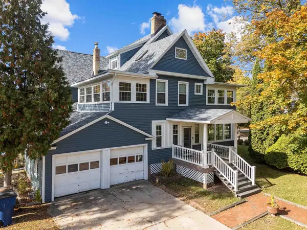 515 KEYES STREET, Menasha, WI 54952