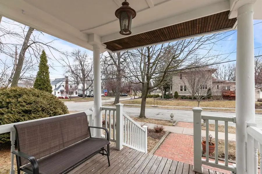 515 KEYES STREET, Menasha, WI 54952 - #3