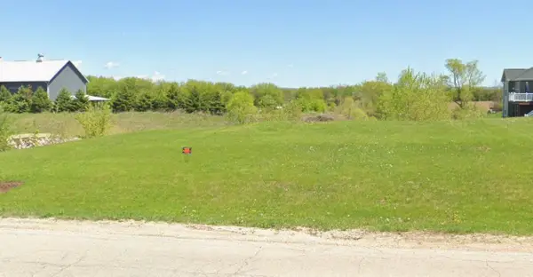 S PORT BOULEVARD, Fond Du Lac, WI 54937