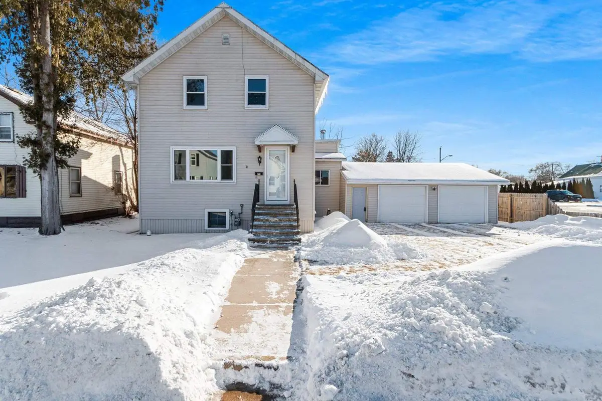 214 BALDWIN STREET, Oconto, WI 54153 - #1