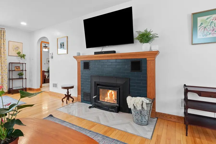 828 N WEBSTER AVENUE, De Pere, WI 54115 - #2