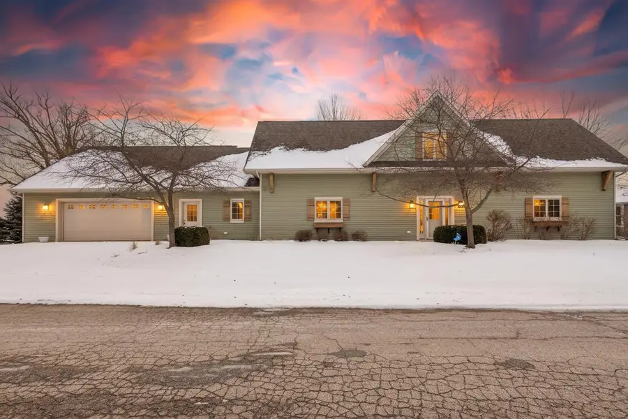 4882 S BAYSHORE LANE, Oconto, WI 54153 - #3