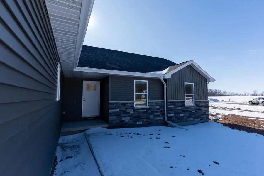 1255 W THORN CREEK DRIVE, Hilbert, WI 54129 - #2