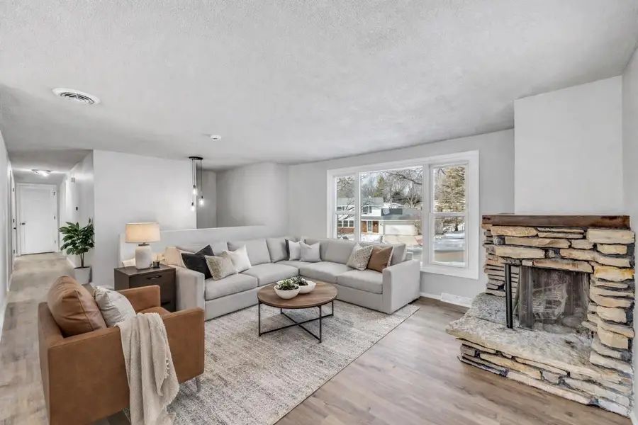 2615 WOODRIDGE LANE, Green Bay, WI 54304 - #3