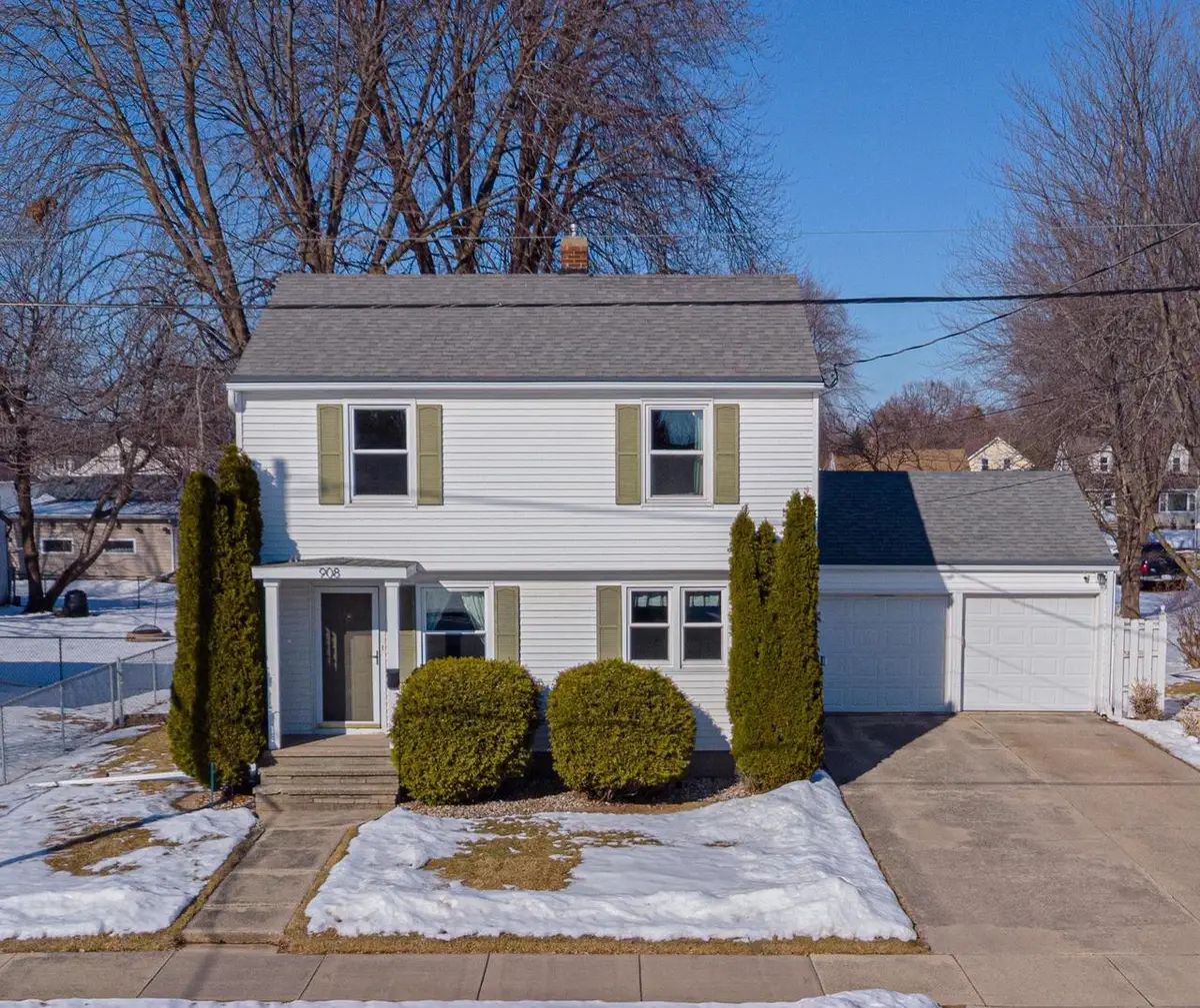 908 EIGHTH STREET, Menasha, WI 54952 - #1